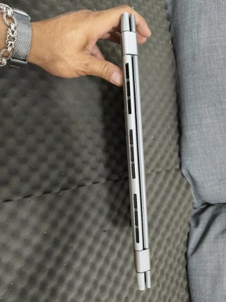 Lenovo Yoga Plata