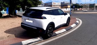 Peugeot 2008 1.5 HDI Allure Pack 2022