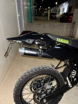 Yamaha DT 125 Enduro Negra