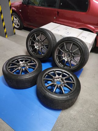 Llantas Braid Fullrace 18 x 8.5 5x114.3 semislick