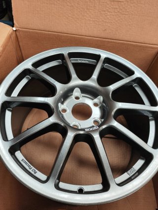 Llantas Braid Fullrace 18 x 8.5 5x114.3 semislick