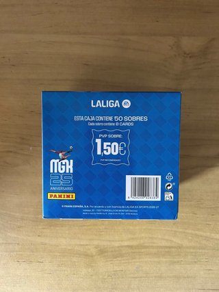 CAJA NUEVA 50 SOBRES MEGACRACKS 2026/27 PANINI