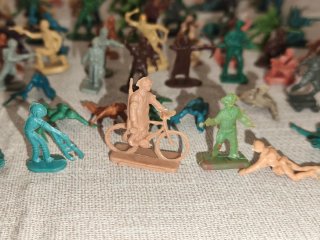 Lote Figuras Montaplex Militares