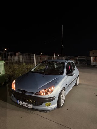 Peugeot 206 2000