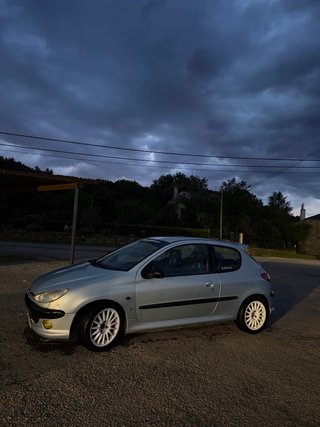 Peugeot 206 2000