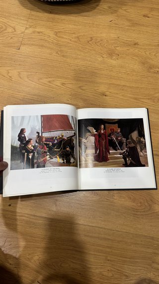 Libro de arte Paradox: The Art of Stephen Youll,