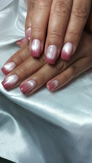 Uñas de lujo - Manicura profesional