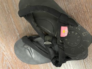 Chanclas Bimba y Lola negras