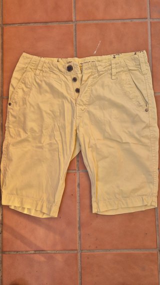 Bermudas Hombre Talla 32 Amarillas