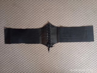 Cinturón Corsé Negro con Cordones