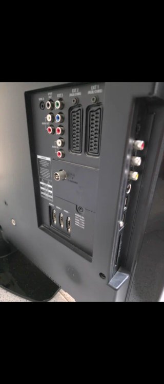 Televisión Philips 37 Negra y Plateada