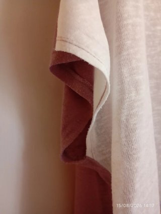 Blusa tejida morada y blanca talla única