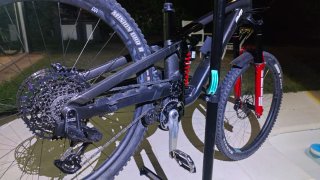 Trek Slash 8 Gen 6 2025 talla M/L