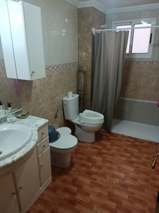 Alquilo habitación