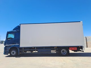 Mercedes ANTOS 1836-CAMIONES FURGONES / CAMION PAQ
