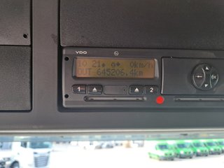 Mercedes ANTOS 1836-CAMIONES FURGONES / CAMION PAQ