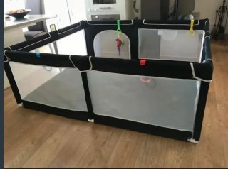 Parque infantil como nuevo