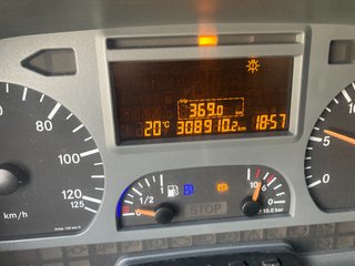 Mercedes ATEGO 818 L-CAMIONES FURGONES / CAMION PA