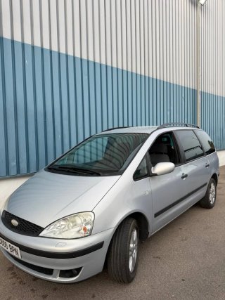Ford Galaxy 2001