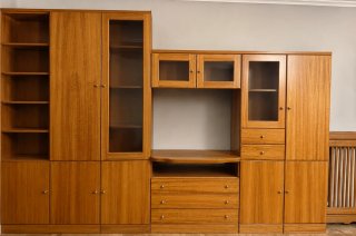 Mueble de salón modular madera y cristal