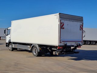 Mercedes ATEGO 1227L-CAMIONES FURGONES / CAMION PA