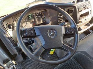 Mercedes ATEGO 1227L-CAMIONES FURGONES / CAMION PA