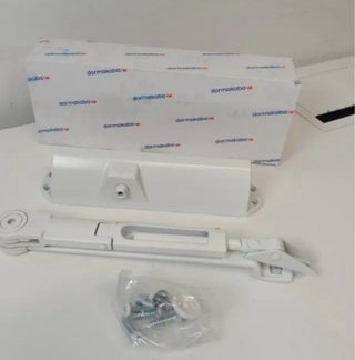 Cerradura Dorma con retenedor