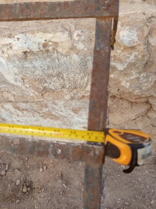 Reja metálica antigua 150x150