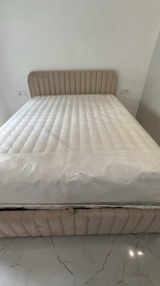 Colchón premium y canapé GOMARCO