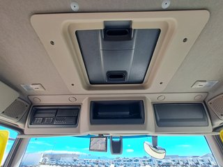 DAF FA XB 290 14 T - CAMION EN CHASIS / CAMIONES E