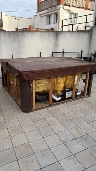 Jacuzzi seminuevo