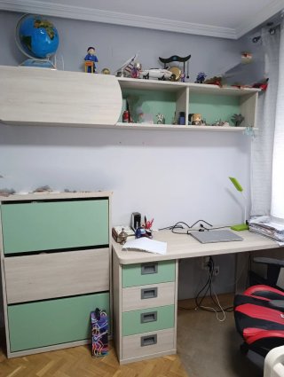 Habitación juvenil con cama nido.