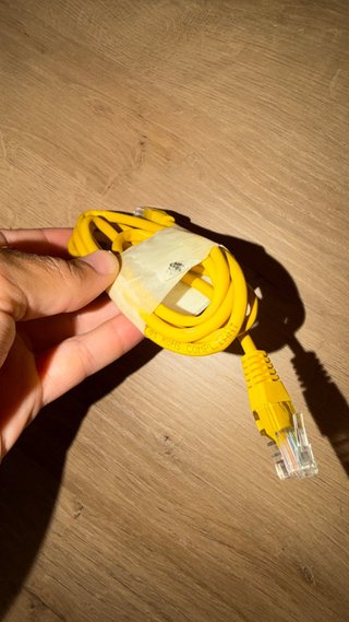 Cable de red Ethernet RJ45 Amarillo