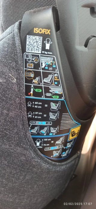 Silla coche infantil AxissFix Plus