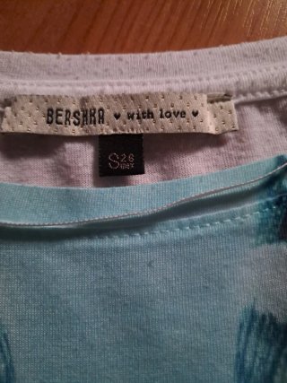 Lote 3 camisetas: mariposa, rosa, texto