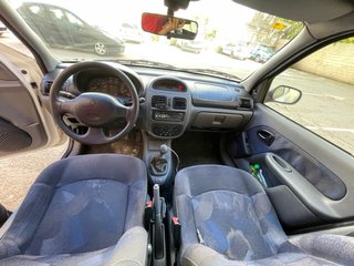 Renault Clio 1999