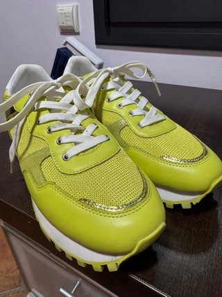 Bambas Liu Jo Amarillas Talla 40