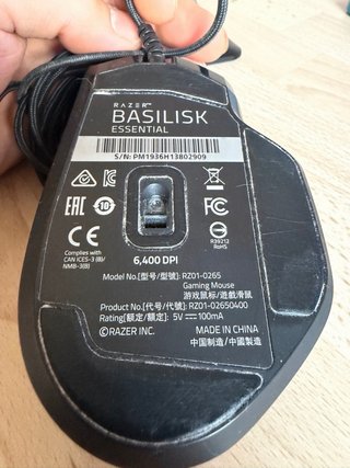 Ratón y base gaming Razer