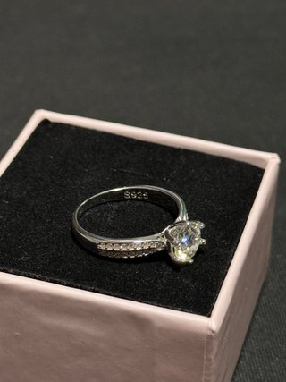 Anillo Plata con Diamante