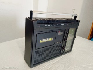 Radio Cassette Graetz 305. Euro Corder. Año 1975.