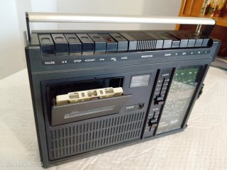 Radio Cassette Graetz 305. Euro Corder. Año 1975.