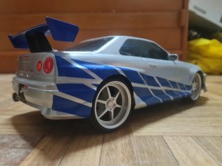 Nissan Skyline Bryan Fast & Furious RC