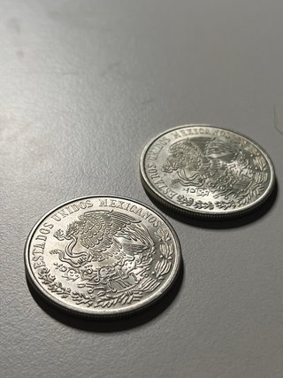 2 Monedas Mexicanas 100 Pesos 1977 Plata