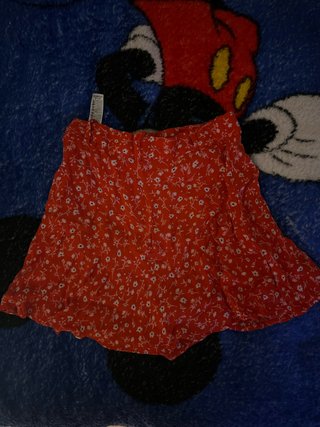 Falda corta estampada floral