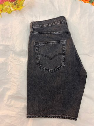 Bermuda vaquera Levi's hombre