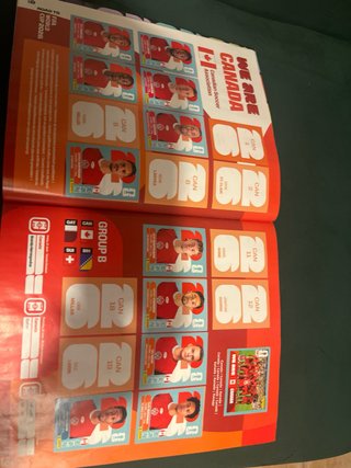 Álbum Panini Mundial 2026 + 100 Cromos pegados