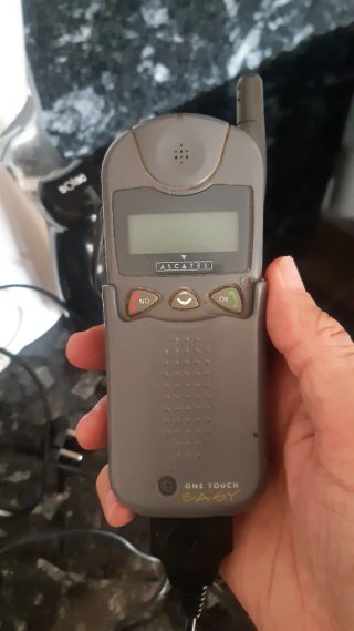 Teléfono Móvil Vintage Alcatel One Touch Easy Gris