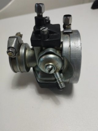 Carburador Vespino.