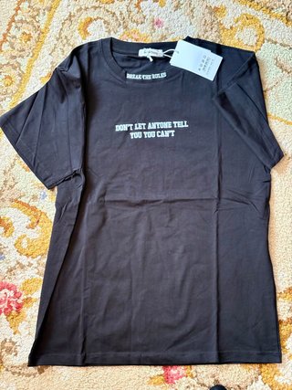Camiseta Negra Break the Rules Talla L