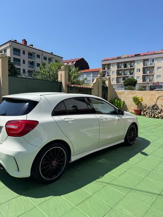 Mercedes-Benz Clase A AMG line